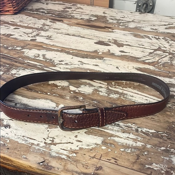 Brown Leather Belt with Textured Finish and Metal Buckle - Picture 1 of 7